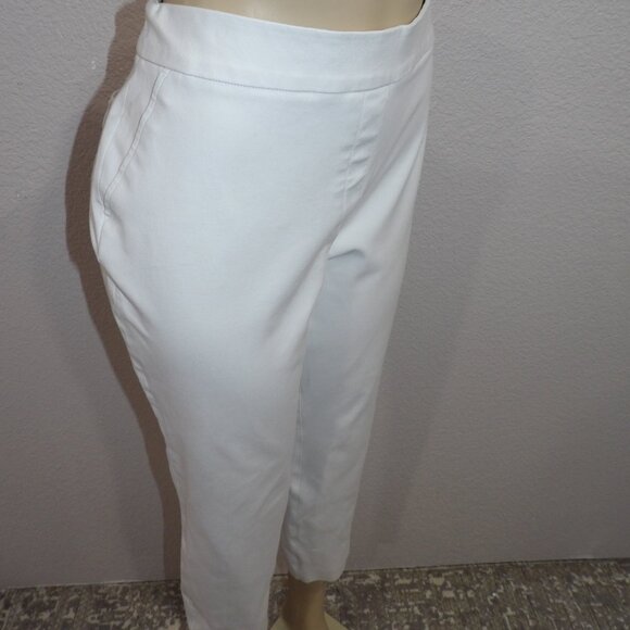 SPANX White Ankle Cropped Pants - Picture 3 of 10